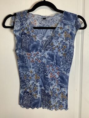 Y2K Blue Floral V-Neck Sleeveless Mesh Top